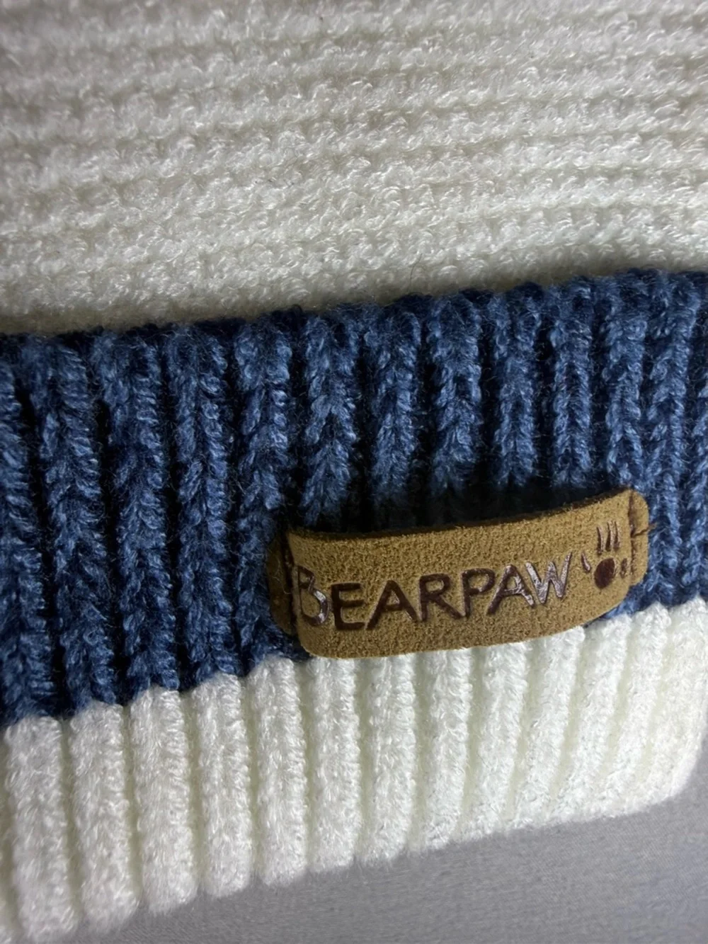 Bearpaw Kids 12-24M Two-Tone White and Navy Knit Beanie Apres Ski Winter Gear